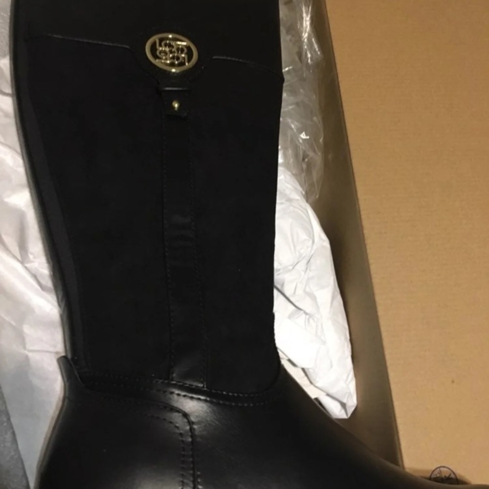 Liz Claiborne boots size 11 wide